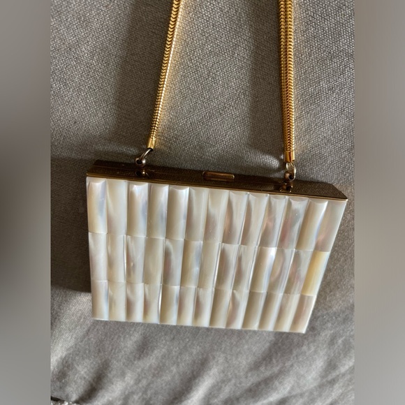 Incredible Vintage Mother Of Pearl Evening Bag-Never Been Used!! NWOT!! - Picture 2 of 16